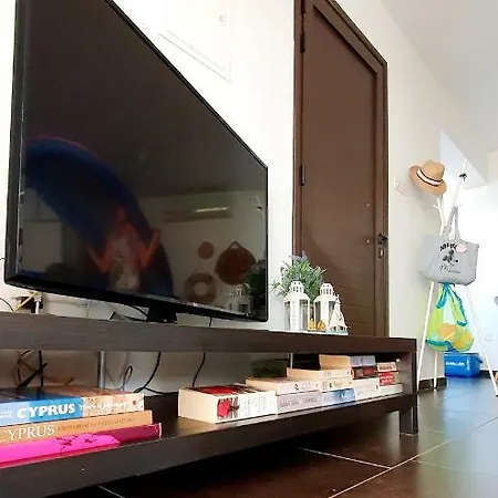 Mythical Sands Am10 * Paralimni